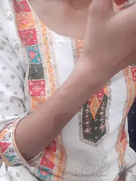 Snapshot of Asha_devi90 chatting on February 16, 2026, 12:01 pm Asha devi90 online show from February 16, 2026, 12:01 pm