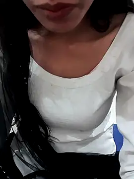 Snapshot of Asha_devi90 chatting on February 24, 2026, 8:12 am Asha devi90 online show from February 24, 2026, 8:12 am