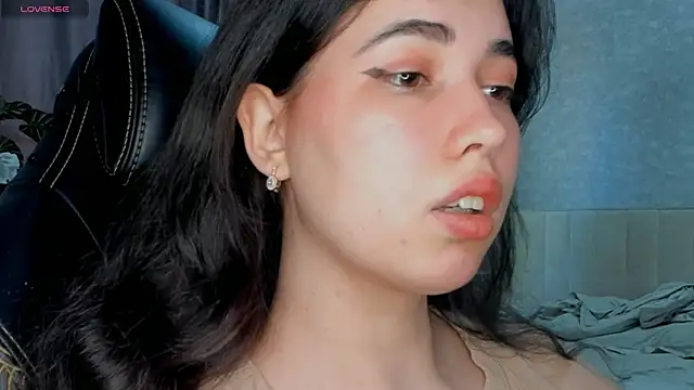 Snapshot of Diara_1an chatting on April 20, 2026, 3:20 am Diara 1an online show from April 20, 2026, 3:20 am