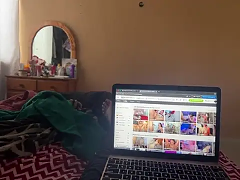 Snapshot of manrrique4567 chatting on February 22, 2026, 4:05 pm manrrique4567 online show from February 22, 2026, 4:05 pm