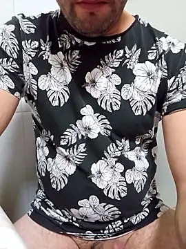 7allexx online show from November 18, 2025, 5:28 pm