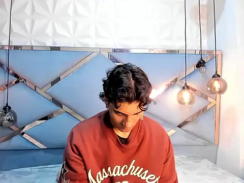 Snapshot of MattFiore chatting on November 30, 2025, 11:58 am MattFiore online show from November 30, 2025, 11:58 am