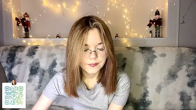 Snapshot of ZealousCulex chatting on February 8, 2026, 9:07 pm ZealousCulex online show from February 8, 2026, 9:07 pm