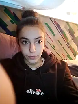 patitofeox online show from November 14, 2025, 4:38 pm