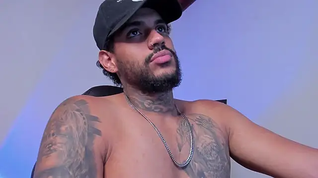 Snapshot of LuigiVitale_1 chatting on February 26, 2026, 1:59 am LuigiVitale 1 online show from February 26, 2026, 1:59 am