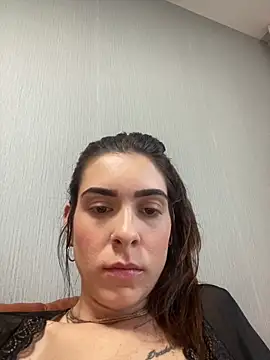 Snapshot of fer-nanda chatting on January 18, 2026, 9:18 pm fer-nanda online show from January 18, 2026, 9:18 pm