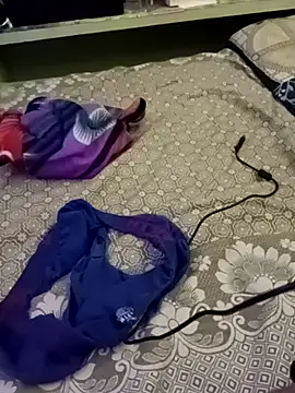 Snapshot of Aahana_Shanura chatting on February 13, 2026, 8:38 pm Aahana Shanura online show from February 13, 2026, 8:38 pm