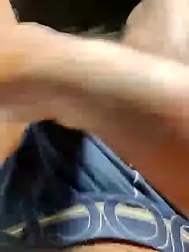 Snapshot of Fun_with_me05 chatting on November 27, 2025, 3:08 am Fun with me05 online show from November 27, 2025, 3:08 am