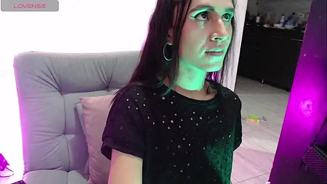 Snapshot of Isabella_Hillss chatting on February 19, 2026, 2:40 am Isabella Hillss online show from February 19, 2026, 2:40 am