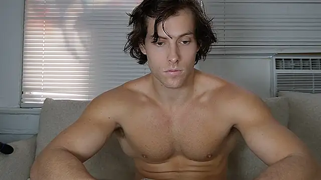 Snapshot of alex_islivee chatting on January 9, 2026, 7:04 pm alex islivee online show from January 9, 2026, 7:04 pm