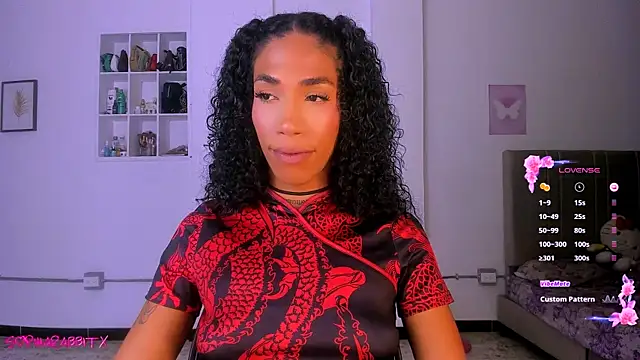 Snapshot of _Larabbitxx chatting on March 17, 2026, 1:21 am Larabbitxx online show from March 17, 2026, 1:21 am