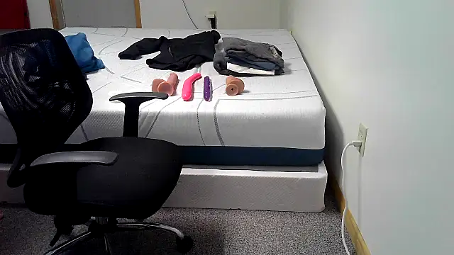 Snapshot of Redheadstud chatting on March 1, 2026, 4:47 am Redheadstud online show from March 1, 2026, 4:47 am