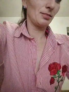 Snapshot of CrazyMaya39 chatting on January 17, 2026, 9:29 pm CrazyMaya39 online show from January 17, 2026, 9:29 pm