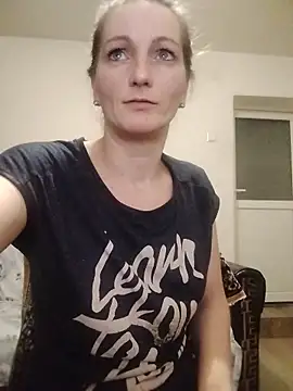 Snapshot of CrazyMaya39 chatting on February 7, 2026, 1:31 am CrazyMaya39 online show from February 7, 2026, 1:31 am