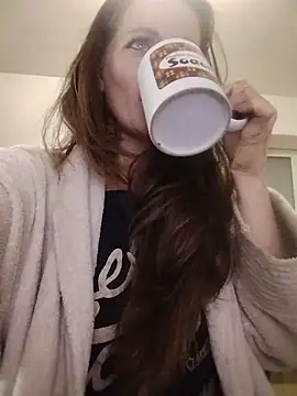 Snapshot of CrazyMaya39 chatting on February 20, 2026, 8:27 am CrazyMaya39 online show from February 20, 2026, 8:27 am