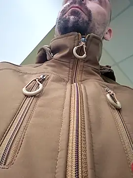 Snapshot of Gregorywhitelegs chatting on April 2, 2026, 2:04 pm Gregorywhitelegs online show from April 2, 2026, 2:04 pm