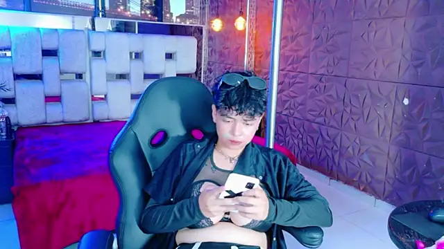 Snapshot of lunabustygirl chatting on January 31, 2026, 7:11 pm lunabustygirl online show from January 31, 2026, 7:11 pm