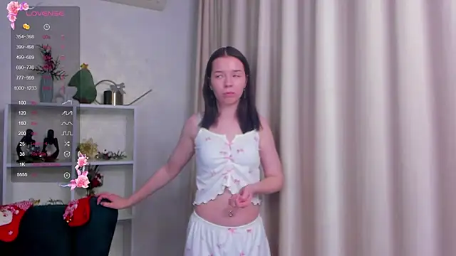 Snapshot of LisaWillsons chatting on December 17, 2025, 12:49 am LisaWillsons online show from December 17, 2025, 12:49 am