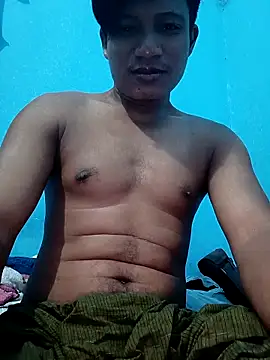 Snapshot of Ayetun008 chatting on February 1, 2026, 5:33 pm Ayetun008 online show from February 1, 2026, 5:33 pm