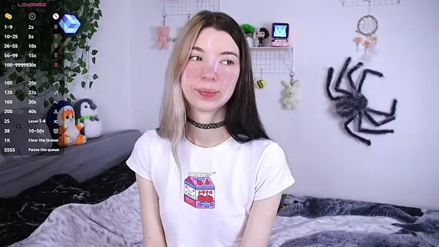 Emmie shy online show from December 19, 2025, 11:50 am