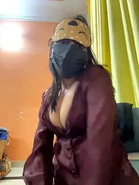 Snapshot of sexyayeshadesi chatting on January 12, 2026, 6:13 pm sexyayeshadesi online show from January 12, 2026, 6:13 pm