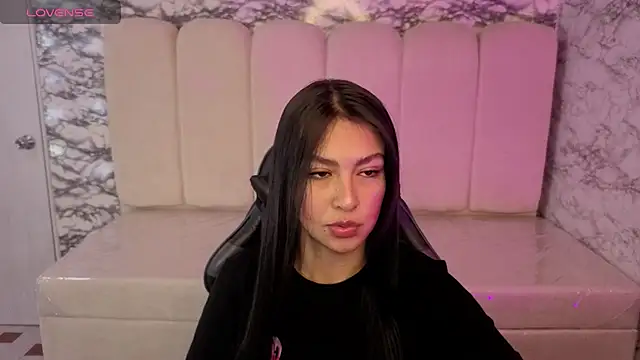 Snapshot of Maleja_v_ chatting on December 3, 2025, 1:42 pm Maleja v online show from December 3, 2025, 1:42 pm