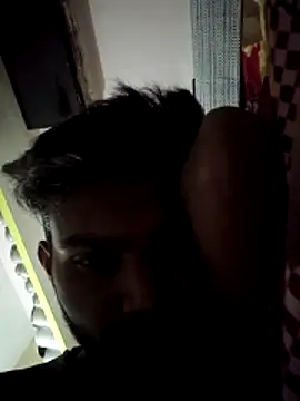 Snapshot of Gaassy_2425 chatting on November 14, 2025, 6:39 pm Gaassy 2425 online show from November 14, 2025, 6:39 pm