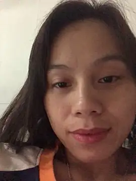 Snapshot of Trangbabylove chatting on November 21, 2025, 9:35 pm Trangbabylove online show from November 21, 2025, 9:35 pm