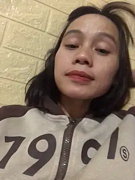 Snapshot of Trangbabylove chatting on December 14, 2025, 2:44 pm Trangbabylove online show from December 14, 2025, 2:44 pm