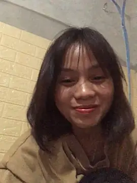 Trangbabylove online show from December 18, 2025, 6:25 pm