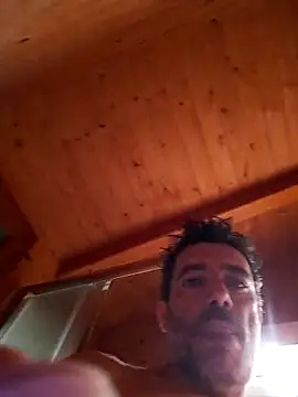 Snapshot of platone09 chatting on April 4, 2026, 6:38 pm platone09 online show from April 4, 2026, 6:38 pm