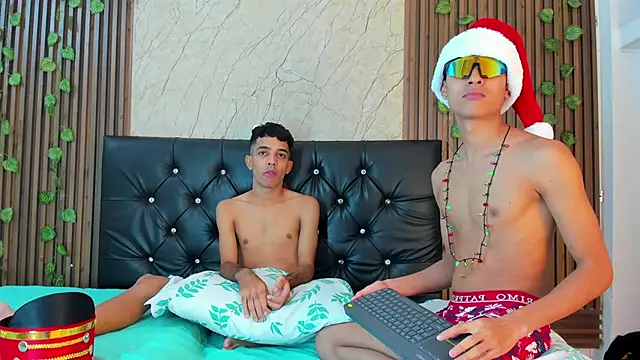 Snapshot of LiamSammer chatting on December 16, 2025, 5:56 am LiamSammer online show from December 16, 2025, 5:56 am