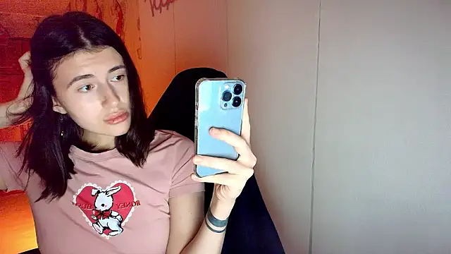 Snapshot of KristinaScott chatting on February 7, 2026, 4:11 pm KristinaScott online show from February 7, 2026, 4:11 pm