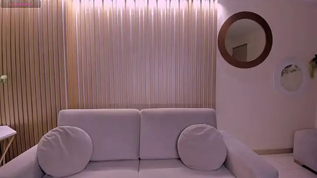 Snapshot of ZaraKafruni chatting on December 21, 2025, 3:57 am ZaraKafruni online show from December 21, 2025, 3:57 am