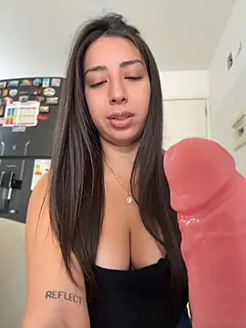 Lina soler69 online show from July 18, 2026, 5:28 pm