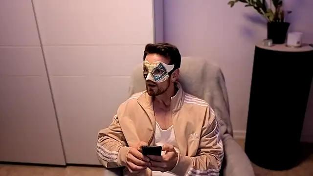 Mystery Mark online show from November 25, 2025, 6:08 pm