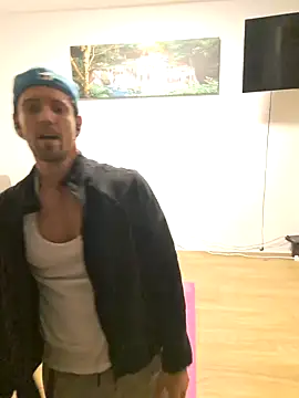 Mystery Mark online show from December 1, 2025, 6:24 pm