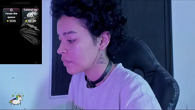 Anny Kiitty online show from March 19, 2026, 1:26 pm