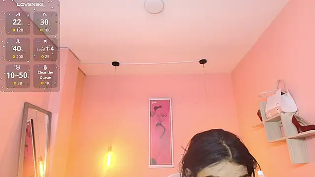 Snapshot of Milu_carbajal_x chatting on December 17, 2025, 8:15 pm Milu carbajal x online show from December 17, 2025, 8:15 pm