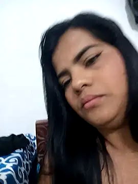  QueenSofia  online show from November 20, 2025, 3:50 am