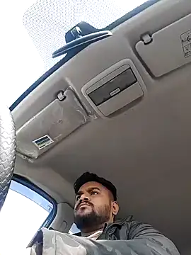 Snapshot of Shikaari131296 chatting on January 7, 2026, 3:53 am Shikaari131296 online show from January 7, 2026, 3:53 am