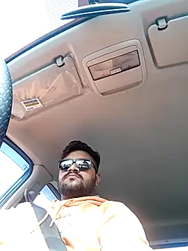 Snapshot of Shikaari131296 chatting on January 8, 2026, 3:53 am Shikaari131296 online show from January 8, 2026, 3:53 am