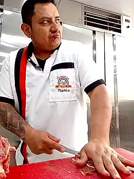 gordoju online show from December 4, 2025, 2:48 pm