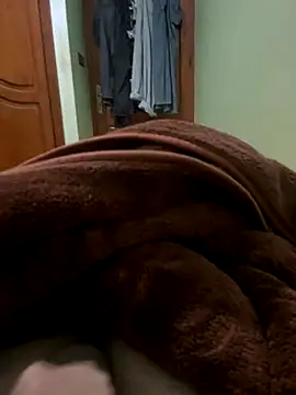 yassssst online show from December 19, 2025, 12:17 am