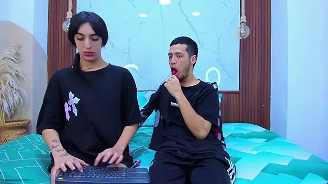 Loversinfire2 online show from April 5, 2026, 3:26 am