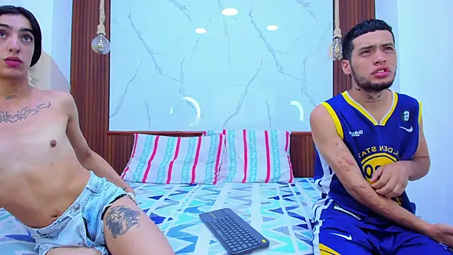 Loversinfire2 online show from April 8, 2026, 2:44 am