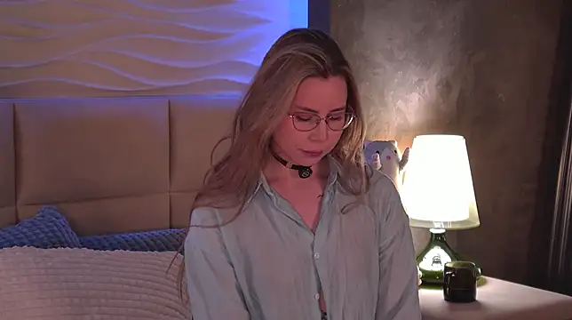 -SaraBlack- online show from March 7, 2026, 4:15 pm