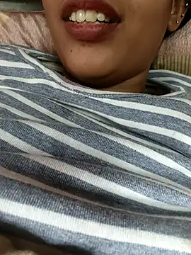 Hena 06 online show from December 20, 2025, 9:05 am