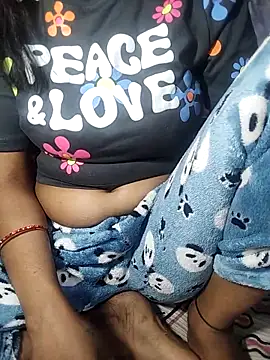 Snapshot of sexysushma1992 chatting on February 9, 2026, 12:31 pm sexysushma1992 online show from February 9, 2026, 12:31 pm