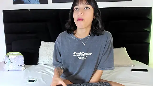 LiilithStonne online show from February 2, 2026, 12:37 pm